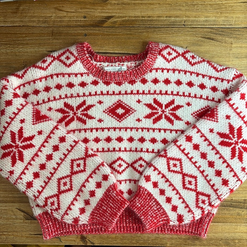 Altar’d State cropped Fair Isle/Nordic Christmas Sweater size M